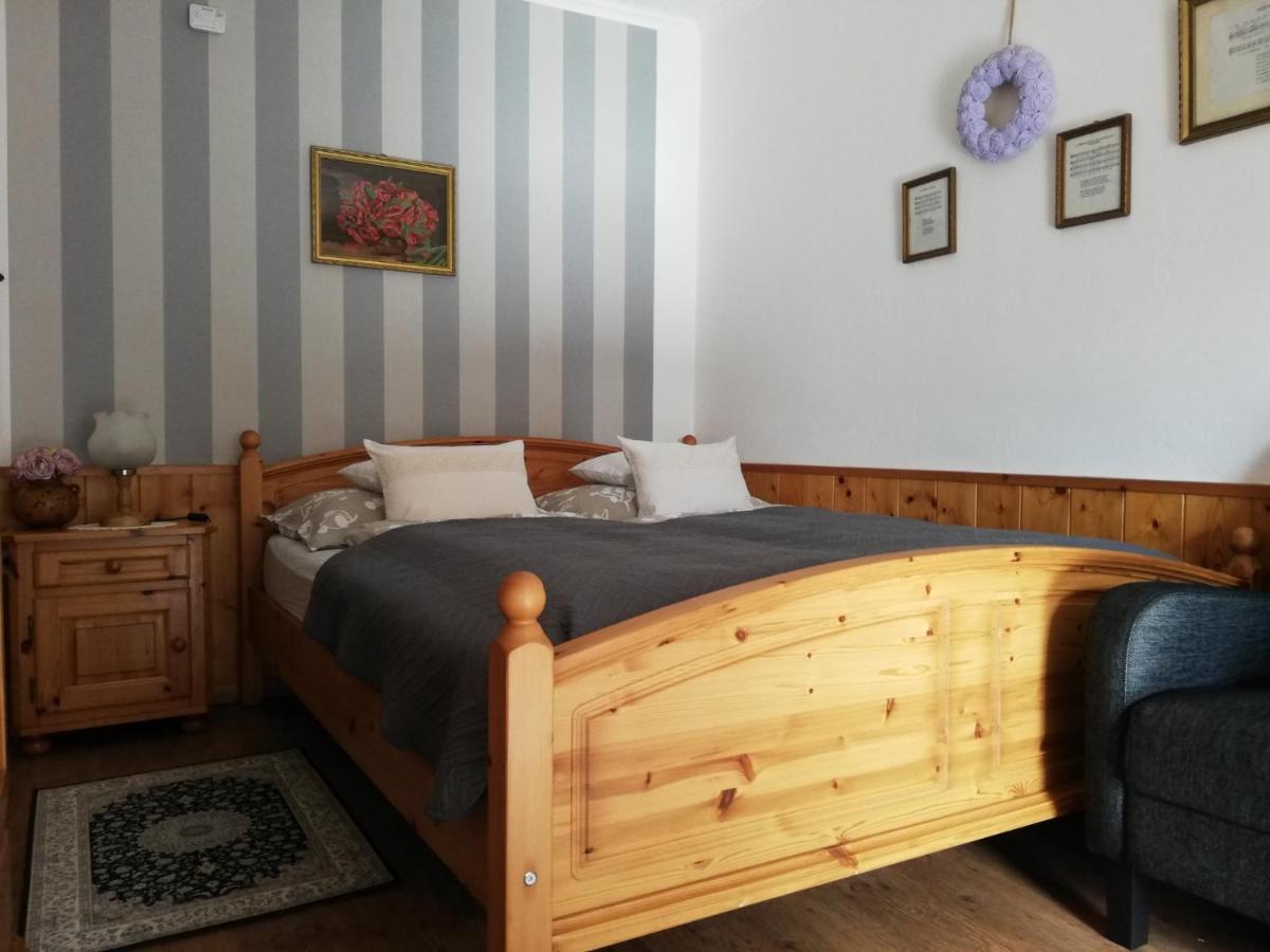 Bobita Apartmanhaz Szilvasvarad Bagian luar foto