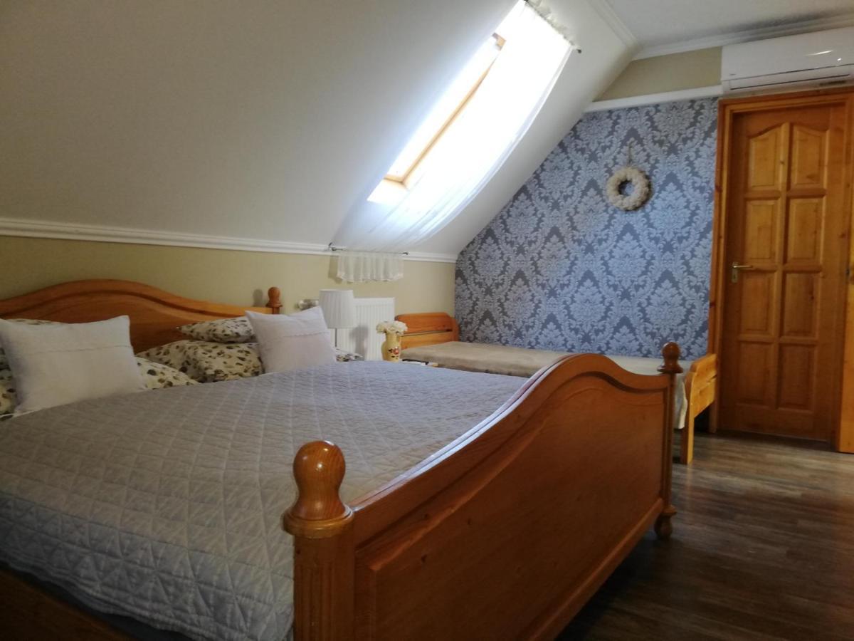 Bobita Apartmanhaz Szilvasvarad Bagian luar foto