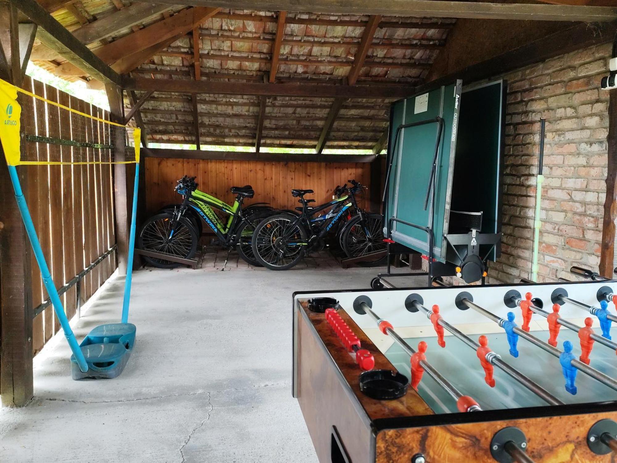Bobita Apartmanhaz Szilvasvarad Bagian luar foto
